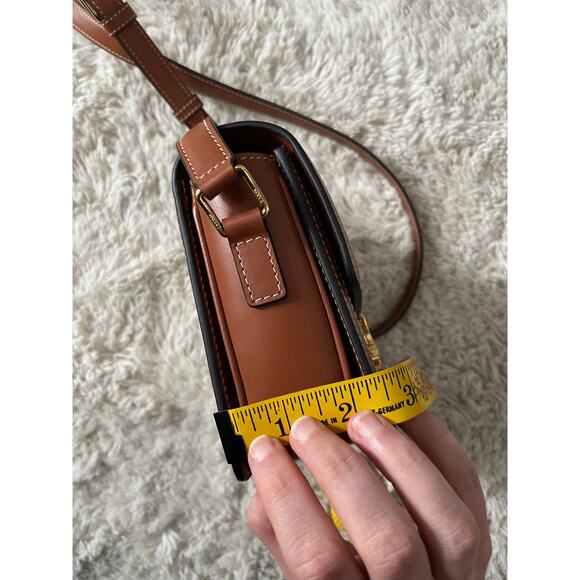 CELINE Teen Triomphe Bag in Triomphe Canvas and Calfskin - Picture 15 of 15